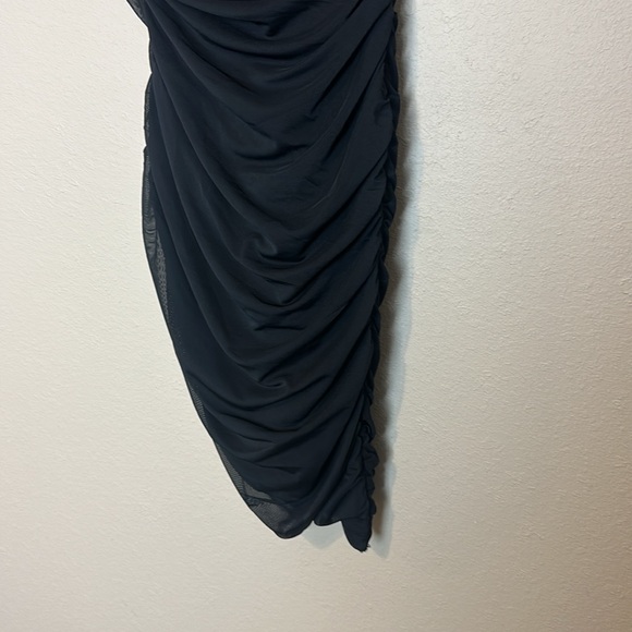 NEW ELLIATT Black MESH Ruched‎ POSEY One Shoulder ASYMMETRIC Cocktail DRESS - Picture 5 of 9